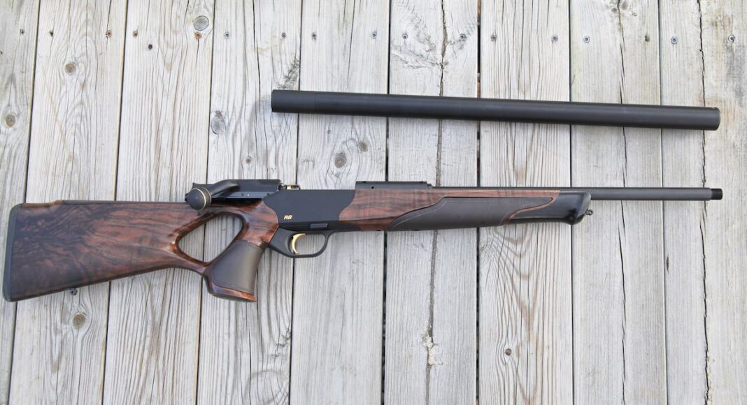 Blaser R8 Silence med integreret lyddæmper