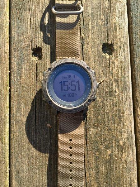 Suunto Traverse Alpa GPS ur med rem